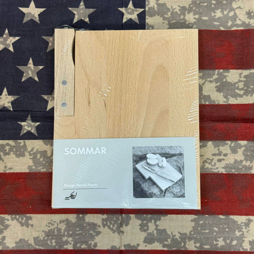 SOMMAR Folding Cutting Board with Integrated Knife – Wood, Design by Henrik Preutz