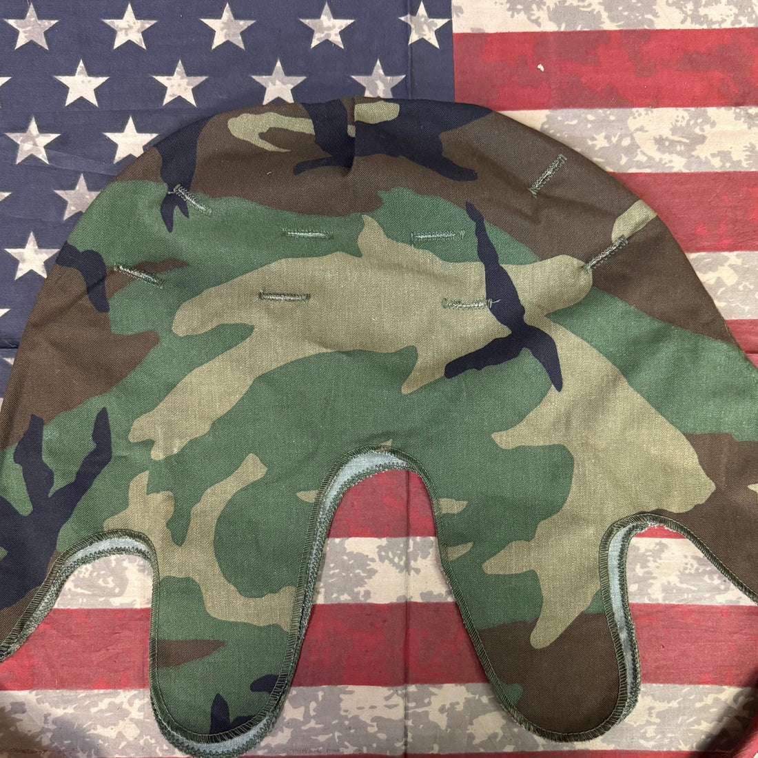 New Unissued Original USGI M81 Woodland Camouflage Helmet Cover for M1 Steel Pot – Cold War Era